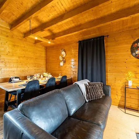 Chalet In Brabant Near Nature Reserves