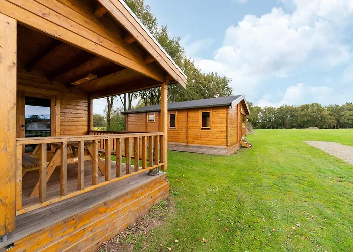 Σαλέ In Brabant Near Nature Reserves